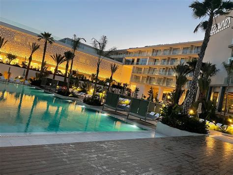 reviews hotel atzavara st susanna.